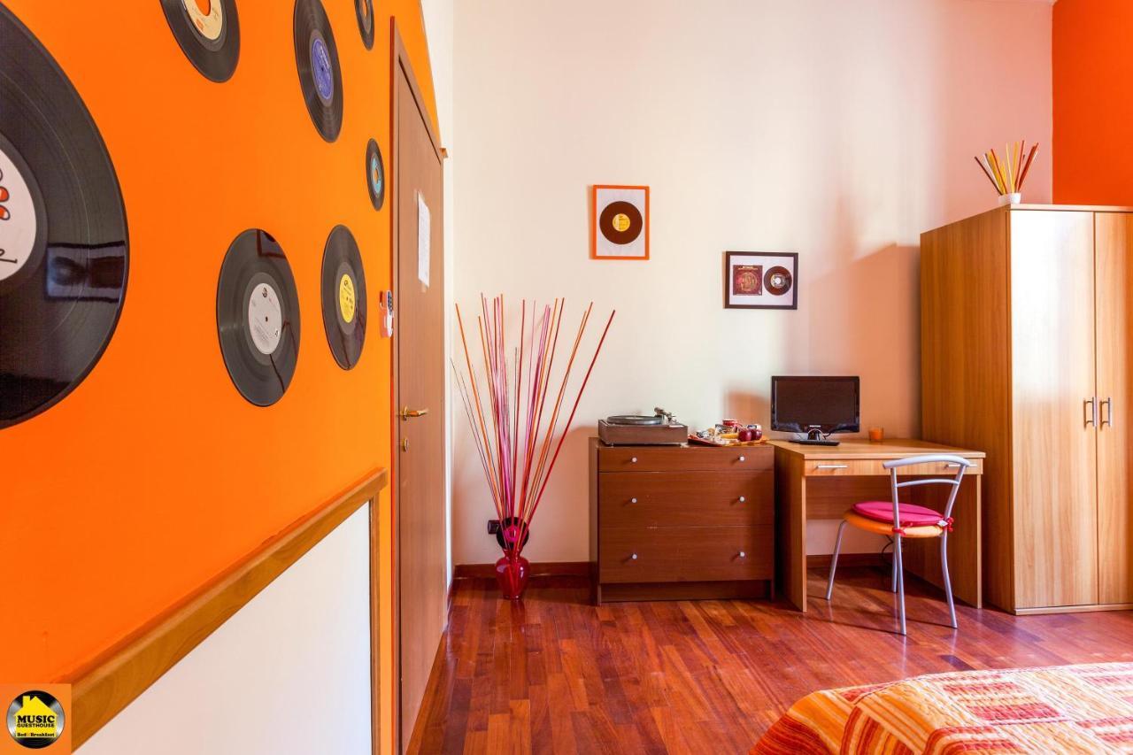 Music Guesthouse Rome Exterior photo