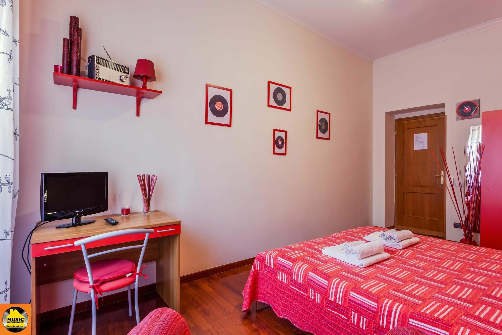 Music Guesthouse Rome Exterior photo