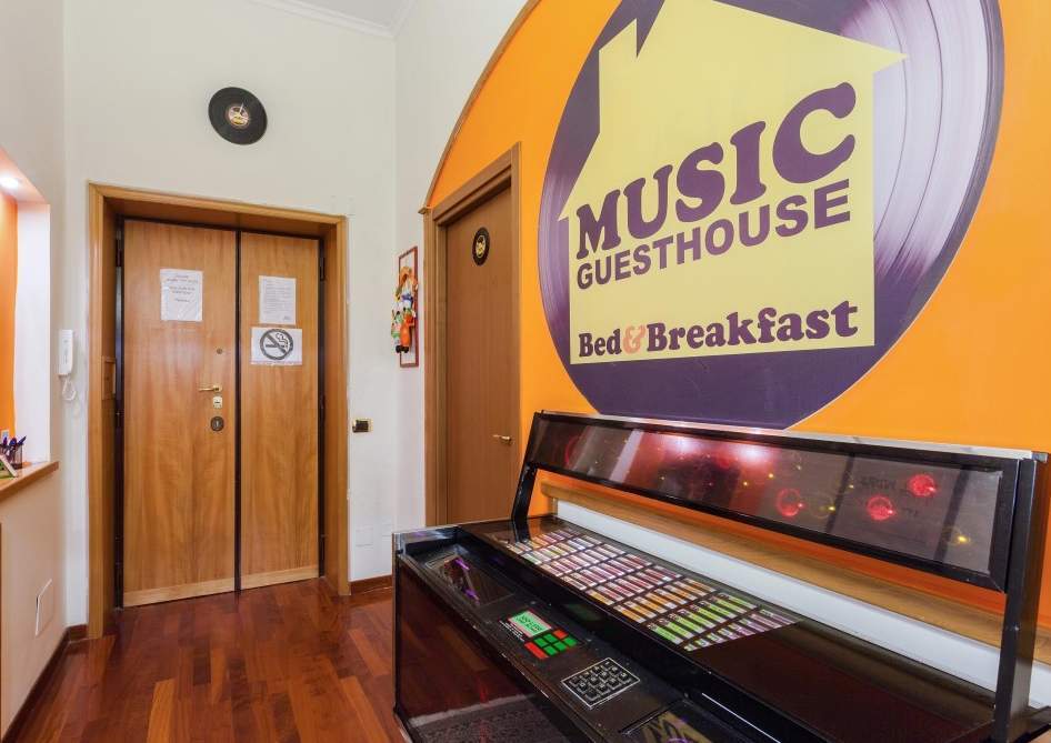 Music Guesthouse Rome Exterior photo